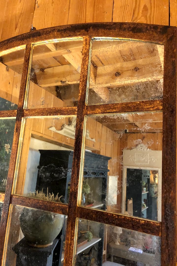 Miroir industriel.